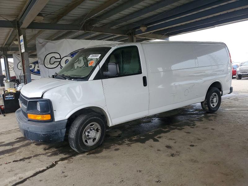 CHEVROLET EXPRESS G2 2015 with VIN 1GCWGGCF1F1127261 - Photo from auction