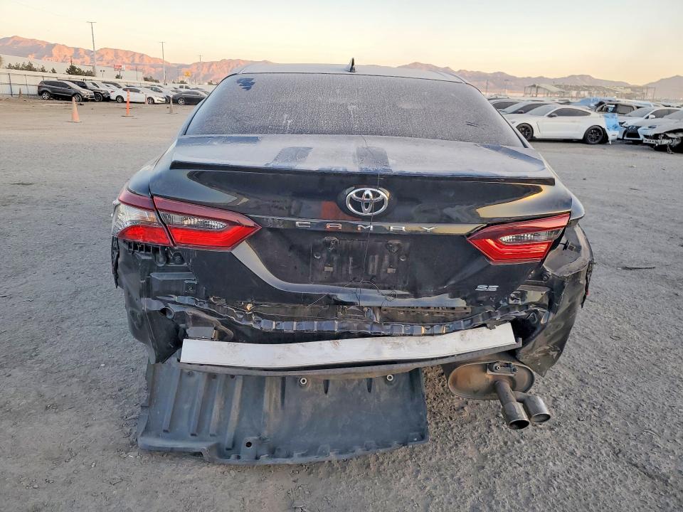 Photo 6 from auction – 2022 TOYOTA CAMRY with VIN 4T1G11AK9NU700385