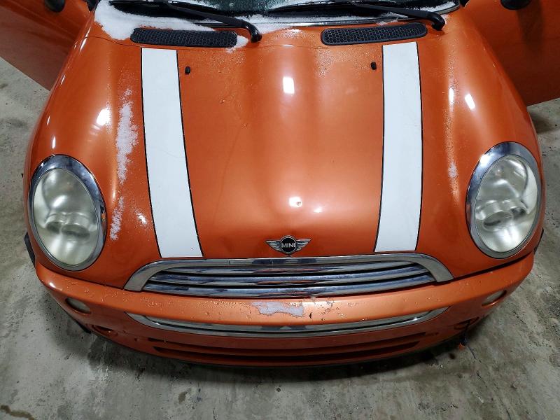 Photo 11 from auction – 2006 MINI COOPER with VIN WMWRF33526TG14165
