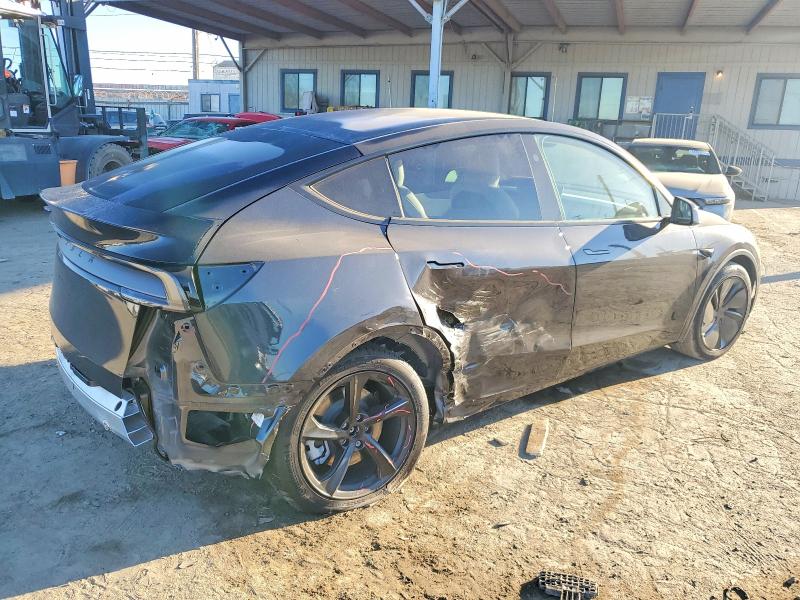 صورة رقم 3 من المزاد - 2026 TESLA MODEL Y مع VIN 7SAYGDED6TF427659
