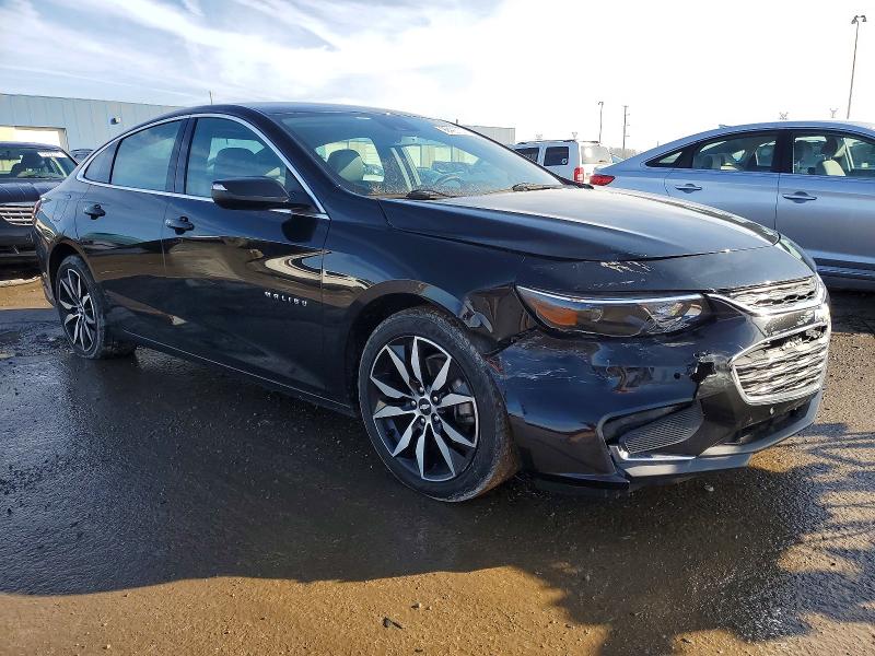 Photo 4 from auction – 2017 CHEVROLET MALIBU LT with VIN 1G1ZE5ST8HF285142