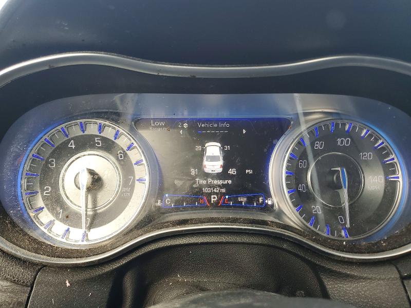Photo 9 from auction – 2017 CHRYSLER 300 LIMITE with VIN 2C3CCAAG9HH508114