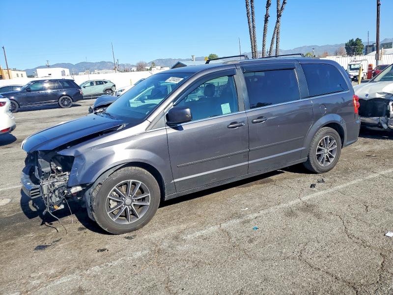 DODGE GRAND CARAVAN 2017 with VIN 2C4RDGCG1HR828573 - Photo from auction