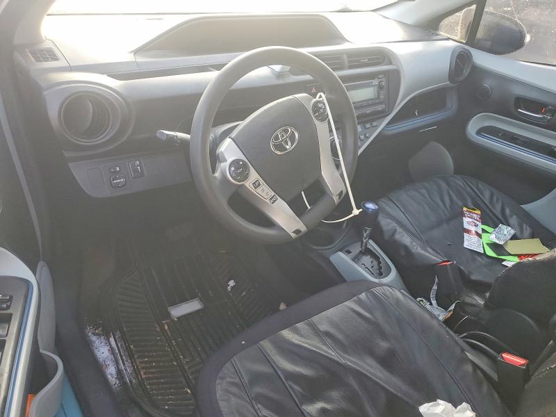Photo 8 from auction – 2012 TOYOTA PRIUS C with VIN JTDKDTB33C1028380