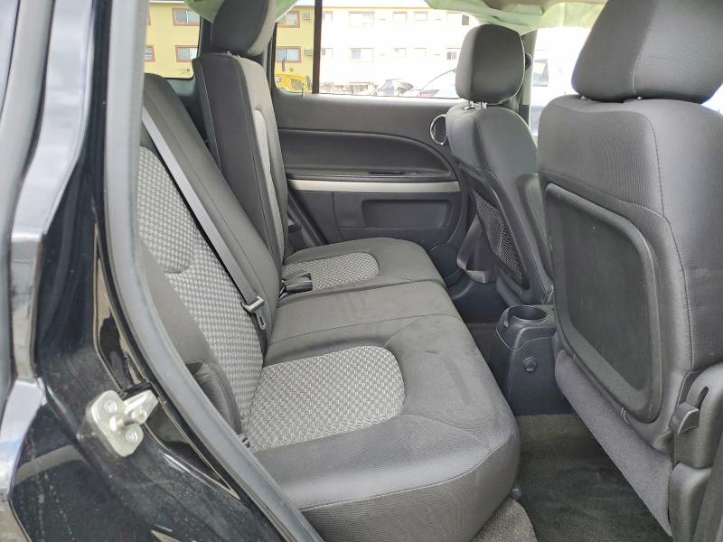 Photo 10 from auction – 2010 CHEVROLET HHR LS with VIN 3GNBAADB7AS547548