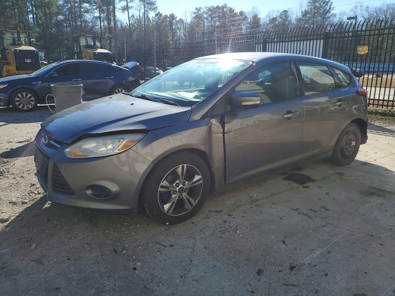 FORD FOCUS SE 2014 с VIN 1FADP3K22EL339335 - Фото с аукциона