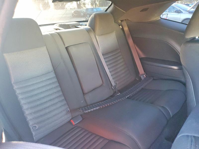 Photo 10 from auction – 2014 DODGE CHALLENGER with VIN 2C3CDYAG2EH214751