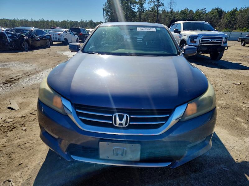 Photo 5 from auction – 2014 HONDA ACCORD with VIN 1HGCR2F75EA293156