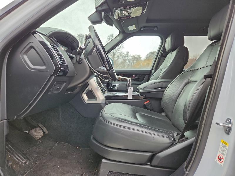 Photo 7 from auction – 2018 LAND ROVER RANGE ROVE with VIN SALGS2RE5JA393727