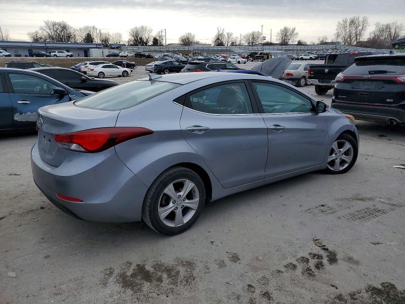 Photo 3 from auction – 2016 HYUNDAI ELANTRA SE with VIN 5NPDH4AE3GH760884