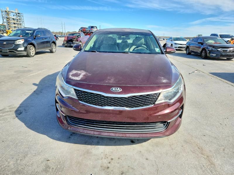 Photo 5 from auction – 2016 KIA OPTIMA LX with VIN 5XXGT4L37GG067545