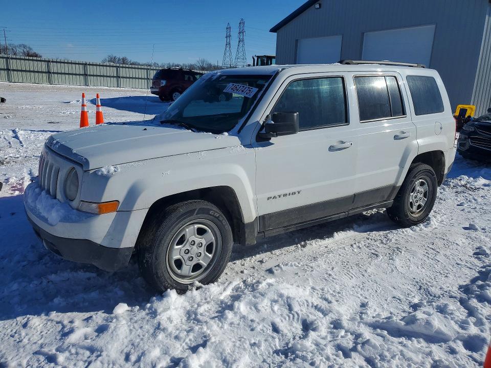 JEEP PATRIOT 2016 with VIN 1C4NJPBA7GD687935 - Photo from auction
