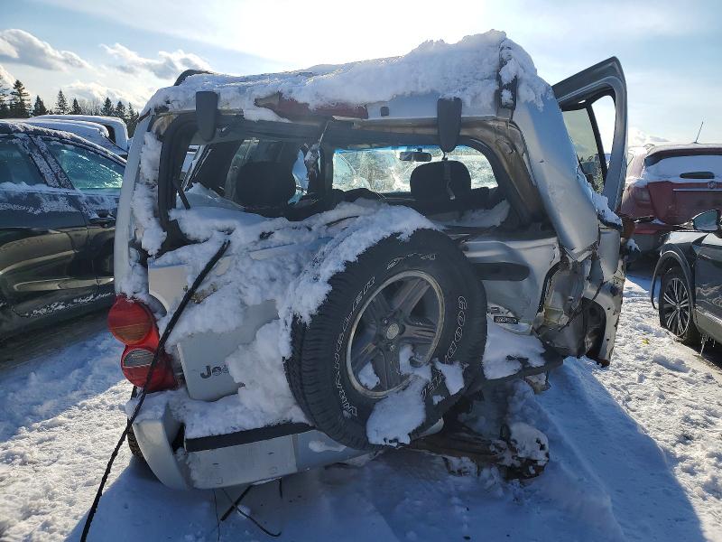 Photo 6 from auction – 2004 JEEP LIBERTY RE with VIN 1J4GL38K64W312527