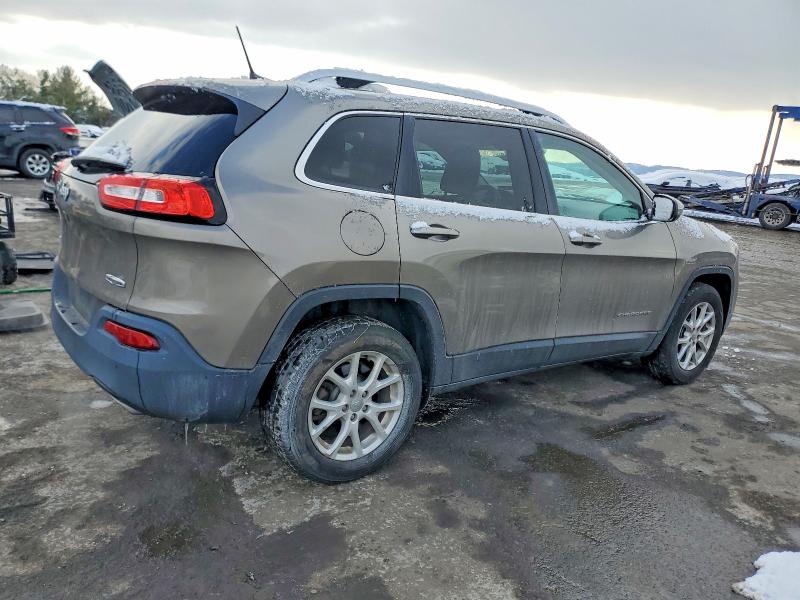 Photo 3 from auction – 2017 JEEP CHEROKEE L with VIN 1C4PJMCS2HW556528