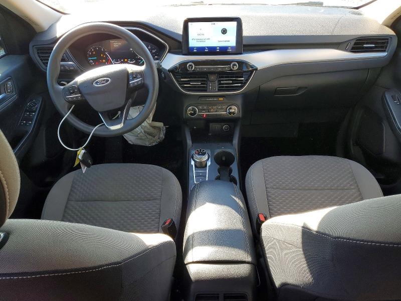 Photo 8 from auction – 2020 FORD ESCAPE SE with VIN 1FMCU0G61LUA05423