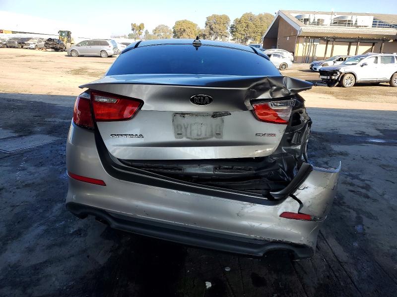 Photo 6 from auction – 2015 KIA OPTIMA with VIN 5XXGN4A79FG413495