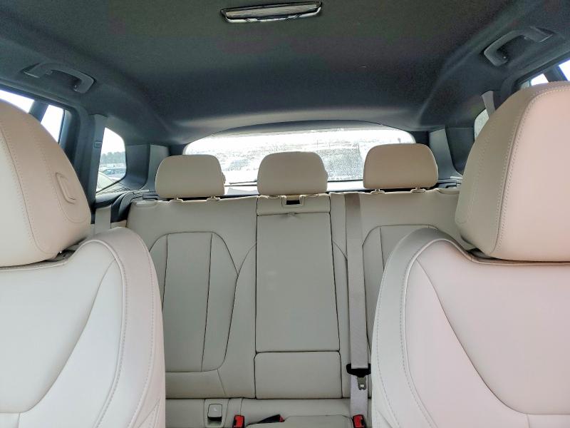 Photo 10 from auction – 2018 BMW X3 XDRIVE3 with VIN 5UXTR9C55JLD62146