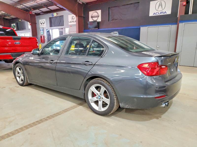 Photo 2 from auction – 2013 BMW 328 with VIN WBA3B3C54DF533453