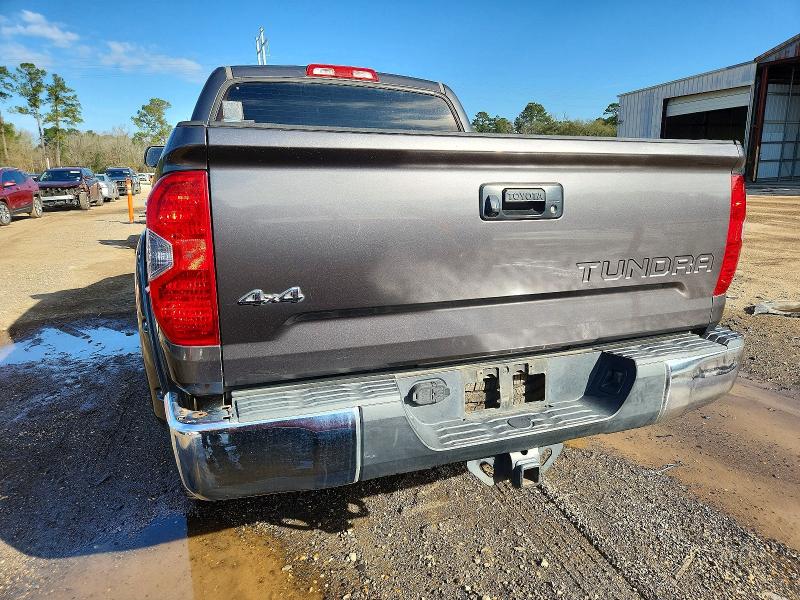 Photo 6 from auction – 2014 TOYOTA TUNDRA CRE with VIN 5TFHW5F14EX355864
