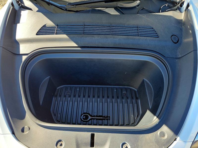 Photo 11 from auction – 2022 TESLA MODEL Y with VIN 7SAYGAEE5NF490827