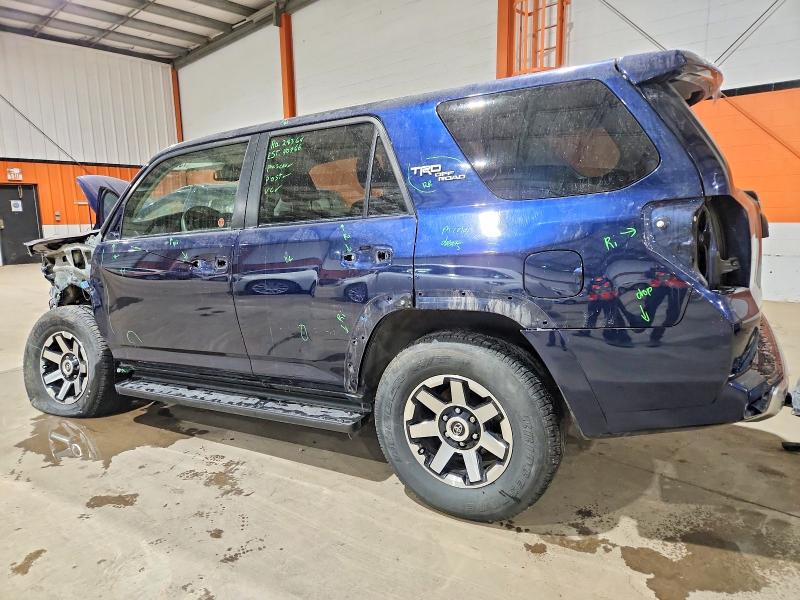 Photo 2 from auction – 2022 TOYOTA 4RUNNER with VIN JTERU5JR4N6034772