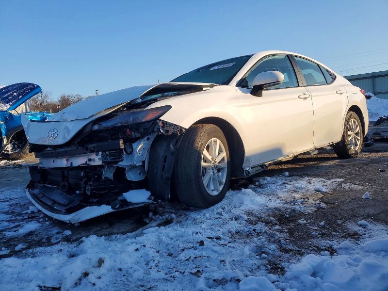 TOYOTA CAMRY XSE 2025 with VIN 4T1DAACK2SU069166 - Photo from auction