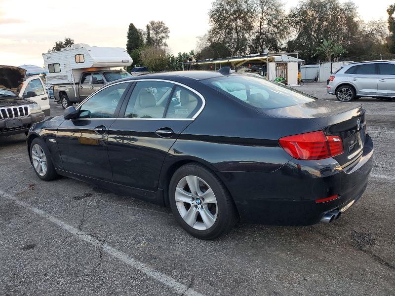 Photo 2 from auction – 2011 BMW 528 with VIN WBAFR1C56BC750062