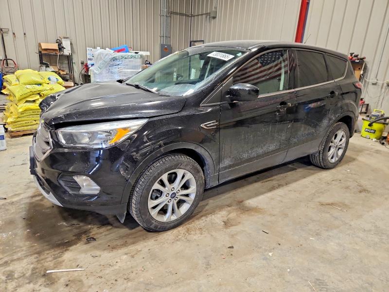 FORD ESCAPE SE 2017 with VIN 1FMCU9G9XHUC61601 - Photo from auction