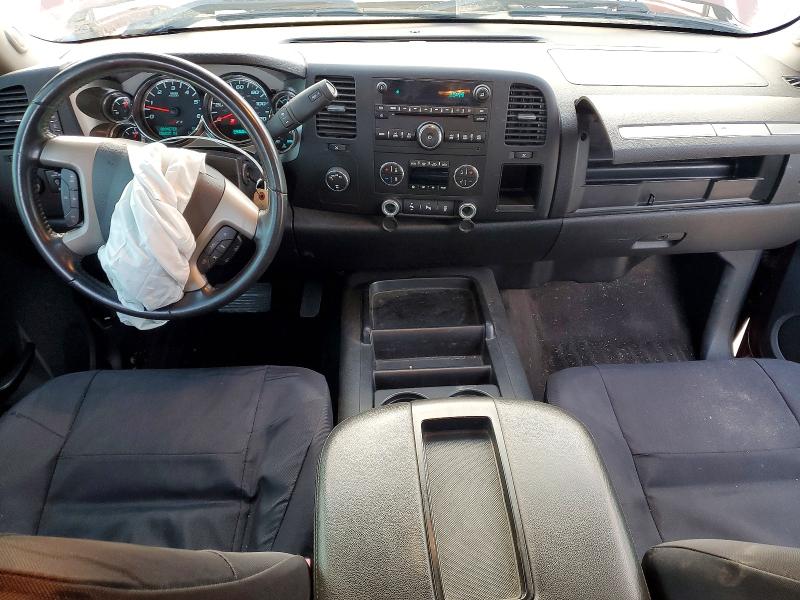 Photo 8 from auction – 2013 CHEVROLET SILVERADO with VIN 1GCRKSE77DZ131883