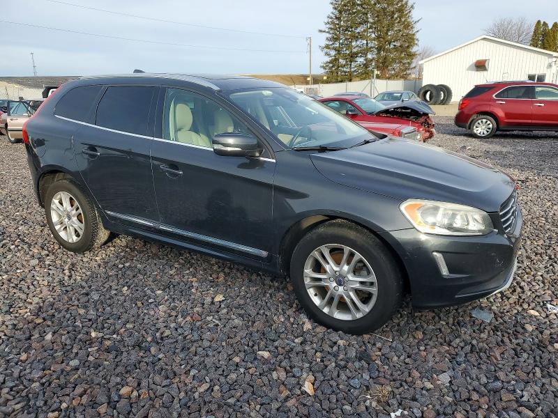 Photo 4 from auction – 2016 VOLVO XC60 T5 PR with VIN YV4612RK7G2864238