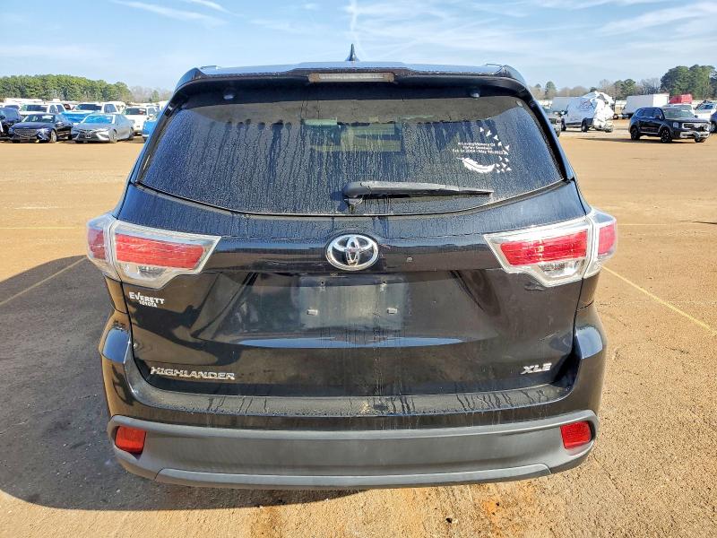 Photo 6 from auction – 2014 TOYOTA HIGHLANDER with VIN 5TDKKRFHXES029188