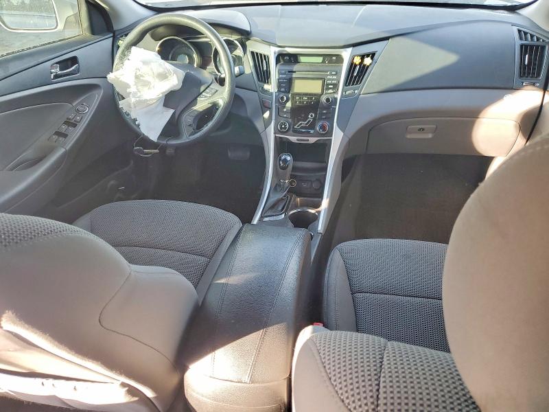 Photo 5 from auction – 2013 HYUNDAI SONATA GLS with VIN 5NPEB4AC5DH692880