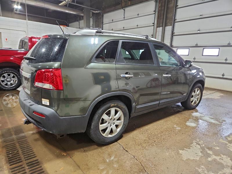 Photo 3 from auction – 2012 KIA SORENTO BA with VIN 5XYKTDA27CG253807