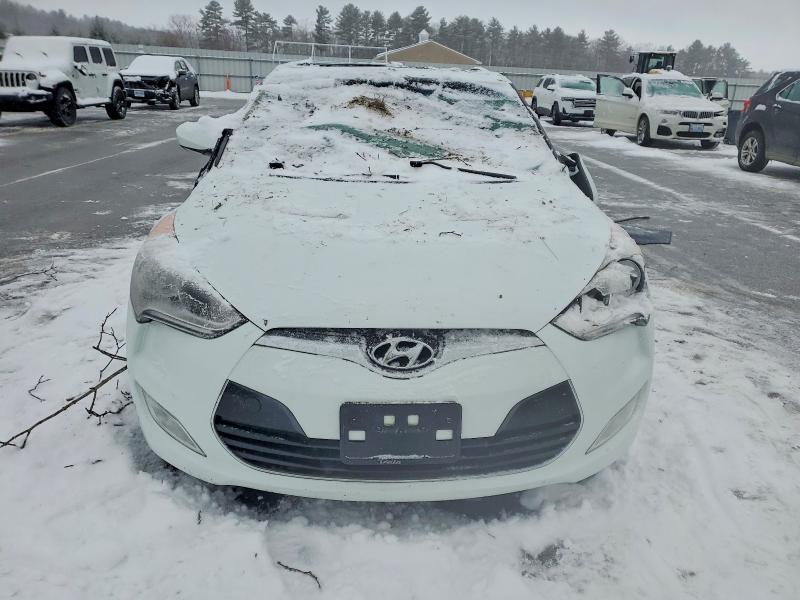 Photo 5 from auction – 2012 HYUNDAI VELOSTER with VIN KMHTC6AD3CU050618