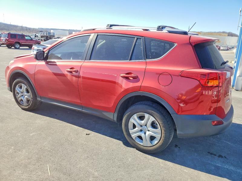 Photo 2 from auction – 2015 TOYOTA RAV4 with VIN JTMZFREV1FJ044073