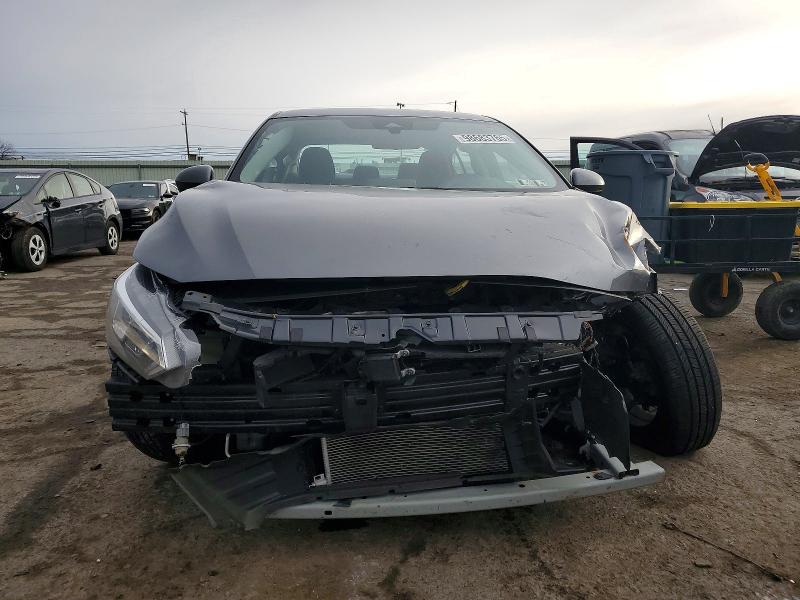 Photo 5 from auction – 2023 NISSAN SENTRA with VIN 3N1AB8CVXPY252538