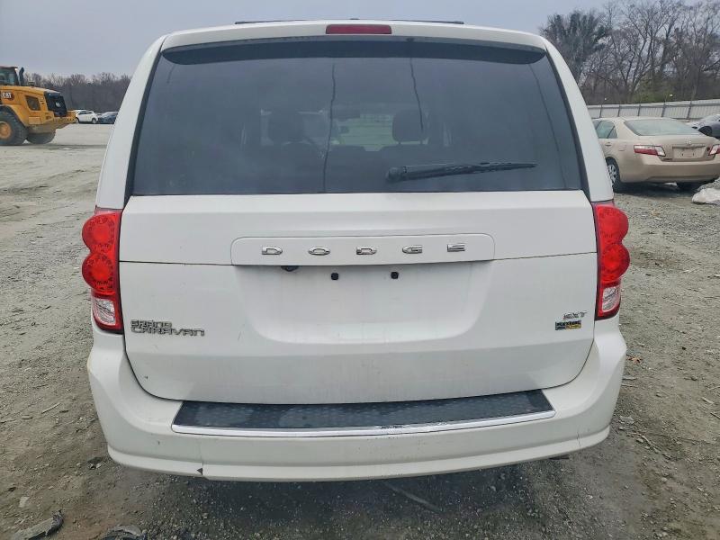 Photo 6 from auction – 2017 DODGE GRAND CARA with VIN 2C4RDGCG8HR671561