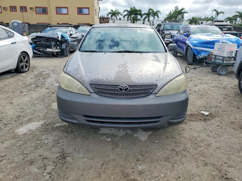 Photo 5 from auction – 2002 TOYOTA CAMRY LE with VIN 4T1BE32K92U593424