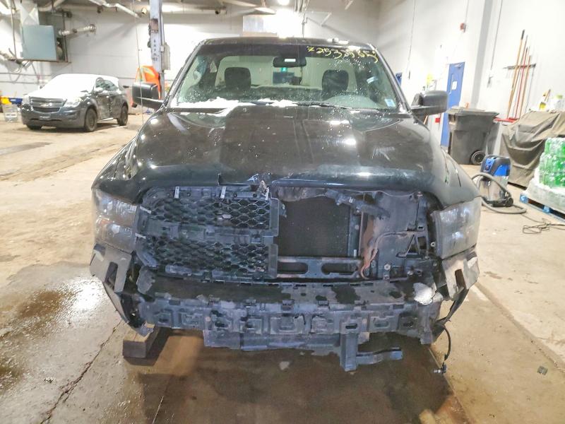 Photo 5 from auction – 2016 RAM 1500 with VIN 3C6JR6AT7GG300346