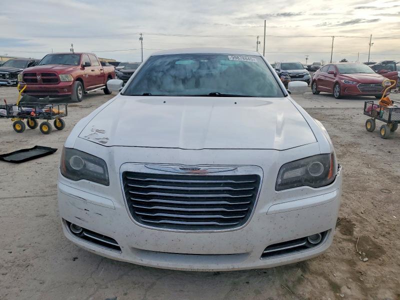 Photo 5 from auction – 2014 CHRYSLER 300 S with VIN 2C3CCABG3EH139003
