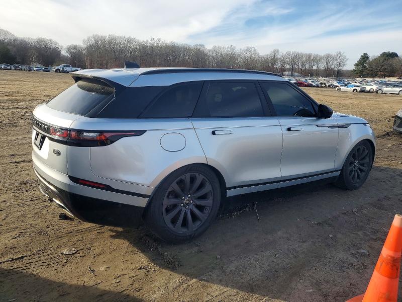 Photo 3 from auction – 2019 LAND ROVER RANGE ROVE with VIN SALYL2FV2KA226250