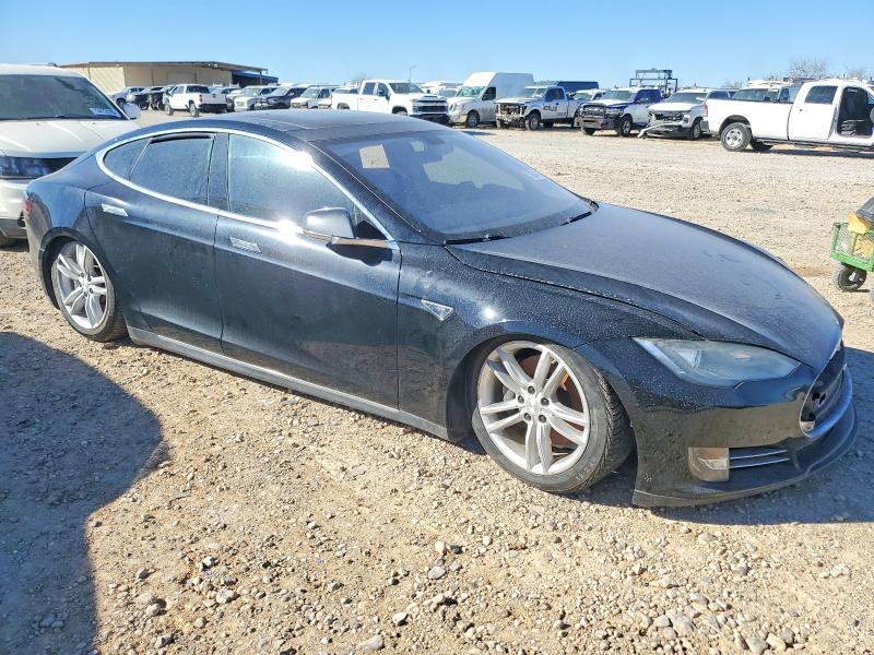 Photo 4 from auction – 2012 TESLA MODEL S with VIN 5YJSA1CN9CFP03170