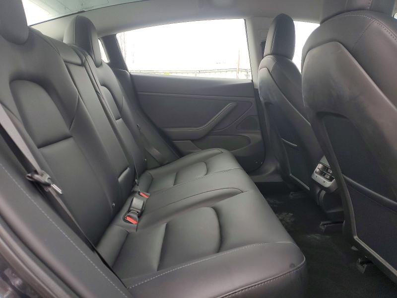 Photo 10 from auction – 2018 TESLA MODEL 3 with VIN 5YJ3E1EA0JF123693