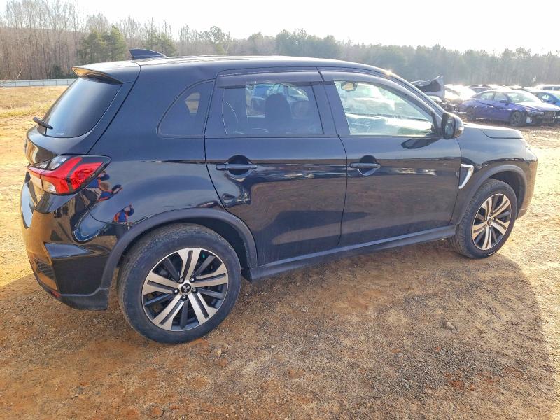 Photo 3 from auction – 2022 MITSUBISHI OUTLANDER with VIN JA4ARUAU4NU023827