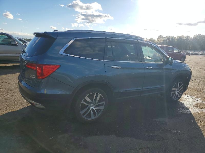 Photo 3 from auction – 2017 HONDA PILOT with VIN 5FNYF6H99HB006321