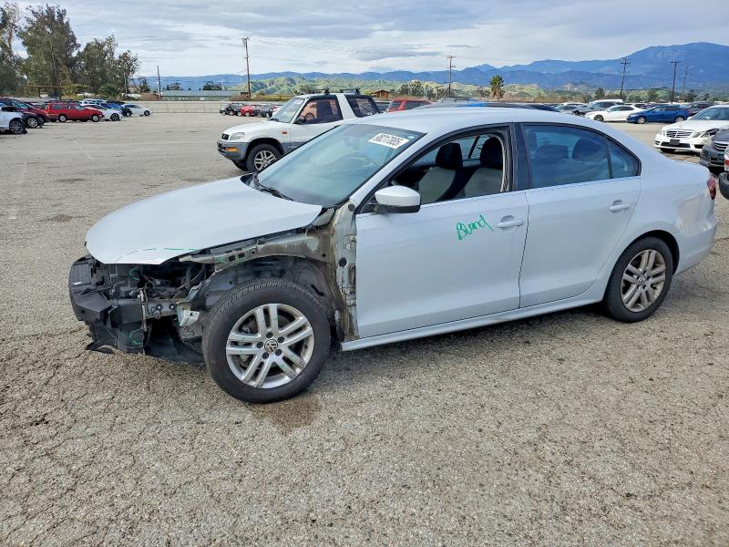 VOLKSWAGEN JETTA 2017 with VIN 3VW2B7AJ3HM381027 - Photo from auction