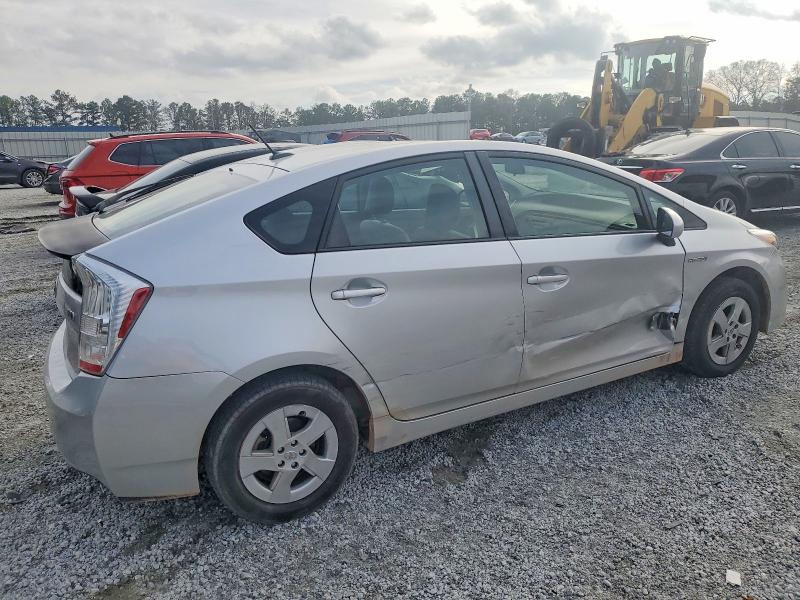 Photo 3 from auction – 2011 TOYOTA PRIUS with VIN JTDKN3DU6B1473360