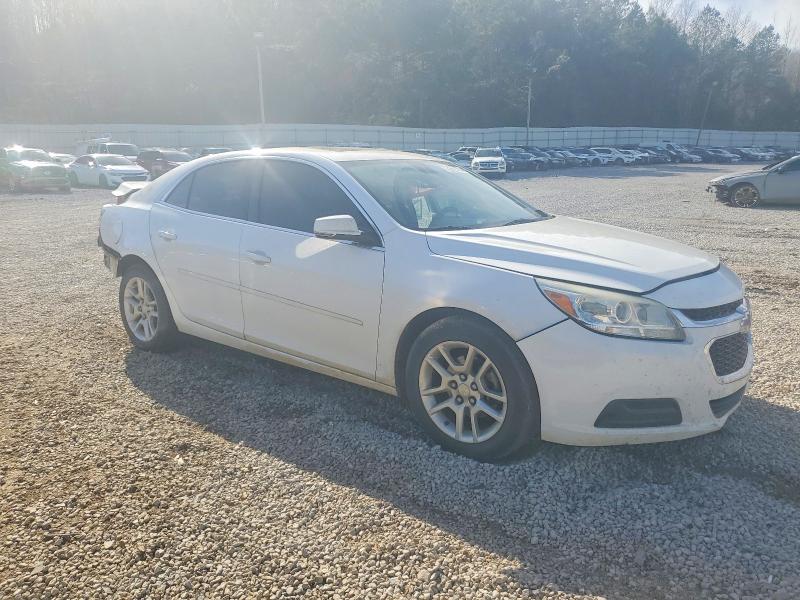 Photo 4 from auction – 2015 CHEVROLET MALIBU 1LT with VIN 1G11C5SL3FF181982