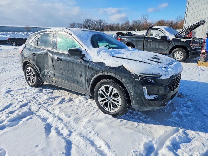Photo 4 from auction – 2020 FORD ESCAPE with VIN 1FMCU9H66LUA99706