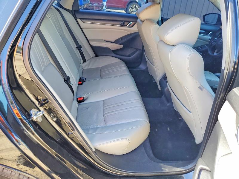 Photo 10 from auction – 2018 HONDA ACCORD with VIN 1HGCV1F59JA139077